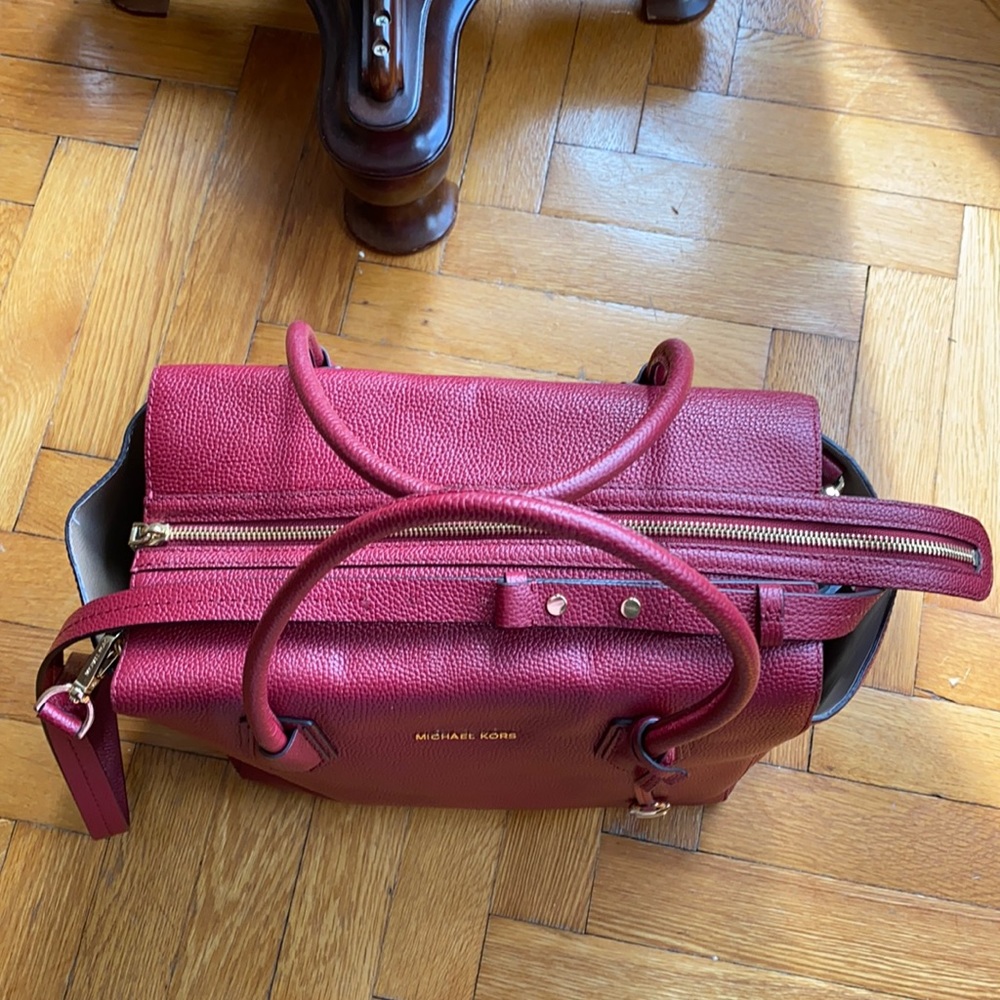 MICHAEL Michael Kors Mercer Large Leather Satchel Cherry Red - Picture 8 of 13